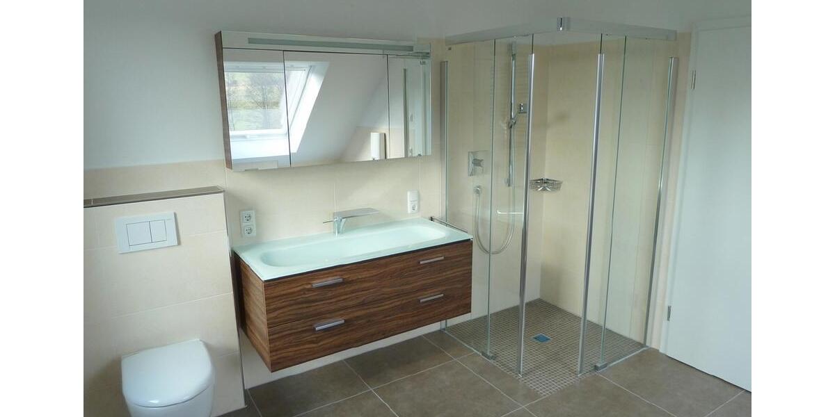 Dachgeschoßwohnung Hoffeld - 2 Zimmer, 95 m&sup2;, 750&euro; | Angebot:26560334