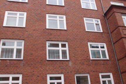 Wohnung zum Mieten in Schwerin 780 € 70.88 m² 3 zimmer