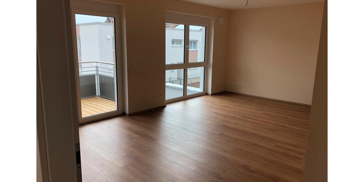 Etagenwohnung Hilpoltstein - 2 Zimmer, 82 m&sup2;, 993&euro; | Angebot:26468882