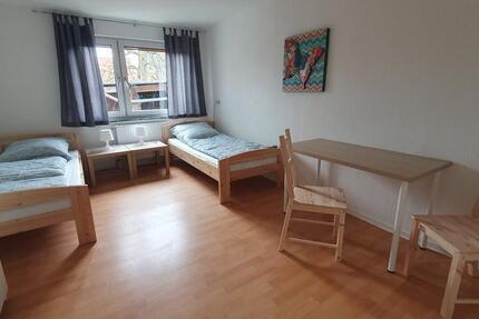 Monteurzimmer, Pension, Ferienwohnung für bis zu 6 Personen 3 zimmer