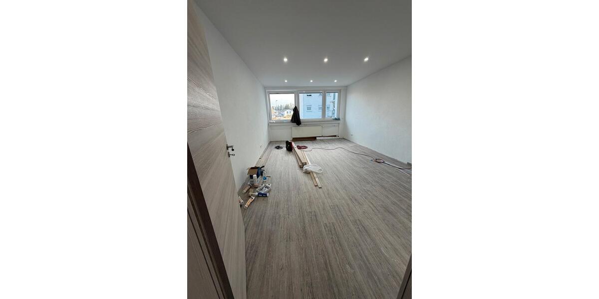 Erdgeschoßwohnung Amstetten - 4 Zimmer, 130 m&sup2;, 1.600&euro; | Angebot:25311195