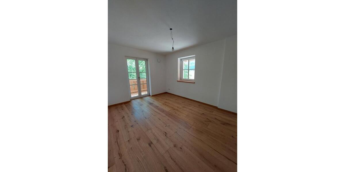 Etagenwohnung Lenggries - 4 Zimmer, 104 m&sup2;, 1.660&euro; | Angebot:26589149