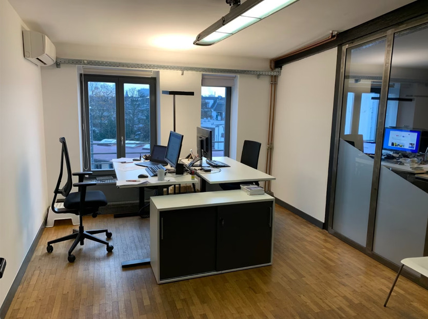 Loftartige Bürofläche in perfekter Lage D-Wehrhahn aufteilbar zimmer