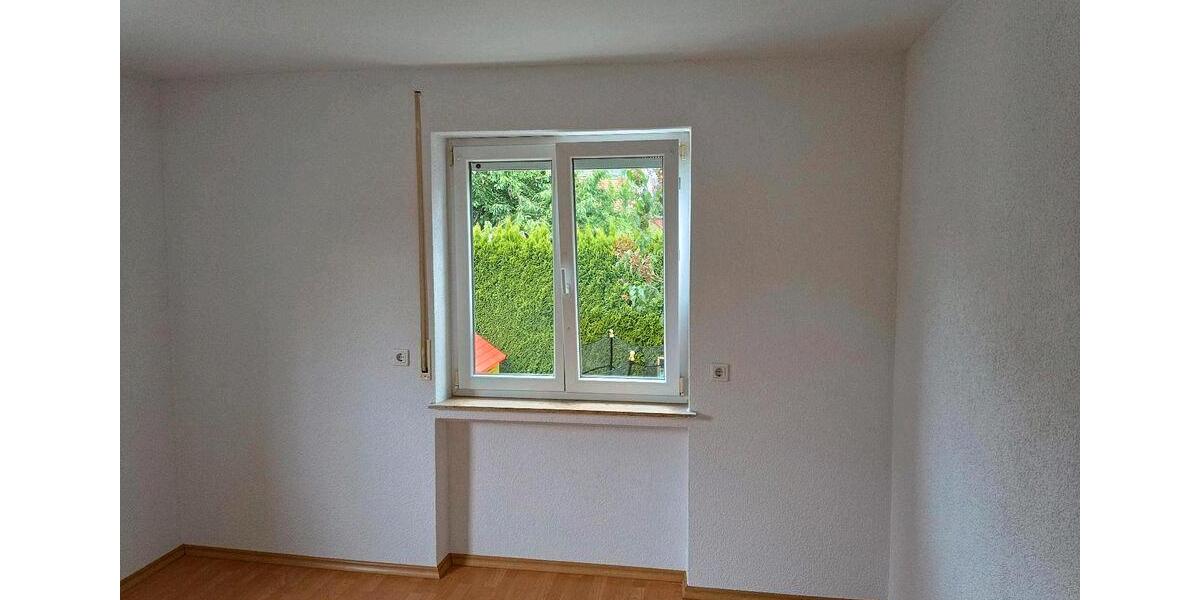 Erdgeschoßwohnung Marktoffingen - 4 Zimmer, 110 m&sup2;, 800&euro; | Angebot:26391745