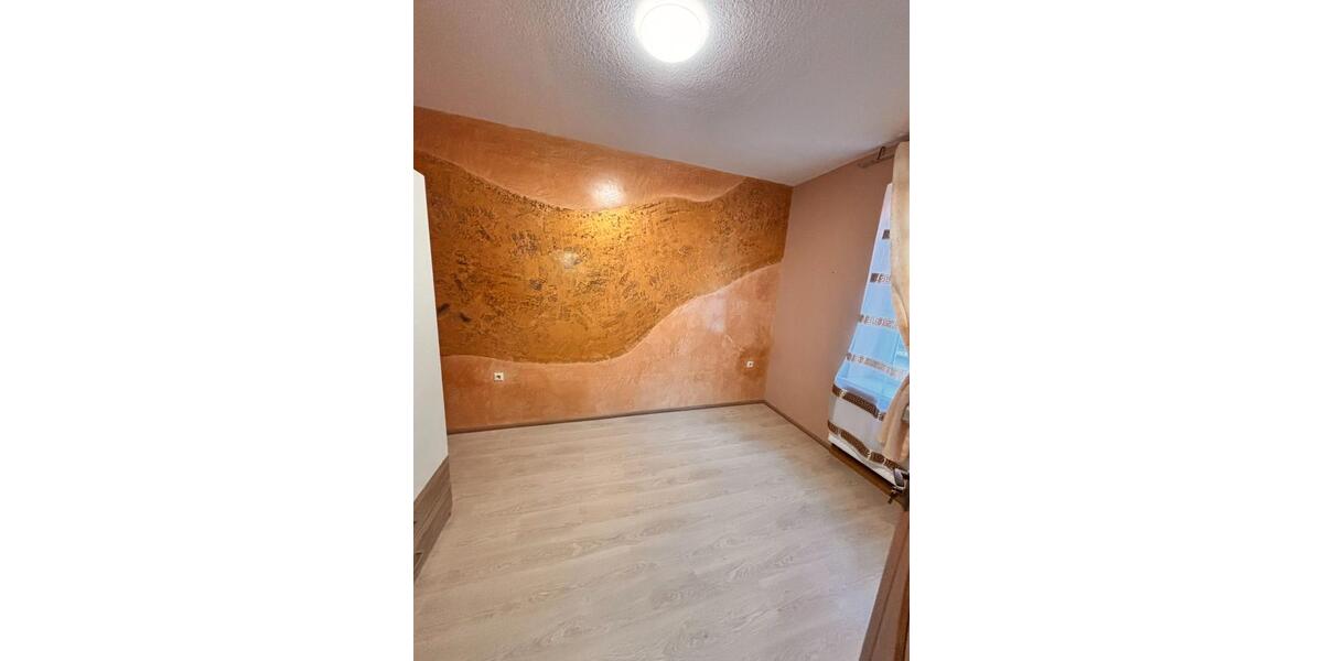 Erdgeschoßwohnung Wilkau-Haßlau Haßlau - 5 Zimmer, 115 m&sup2;, 750&euro; | Angebot:26568323