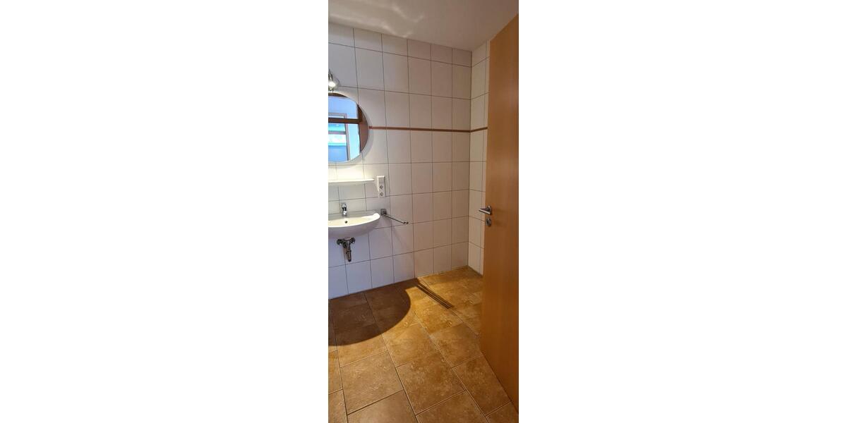 Erdgeschoßwohnung Papenburg - 2 Zimmer, 80 m&sup2;, 550&euro; | Angebot:26162453