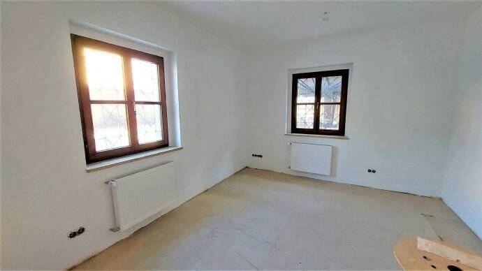 Gewerbeobjekt Weiden in der Oberpfalz Weiden - 5 Zimmer, 320 m&sup2;, 3.800&euro; | Angebot:25673593