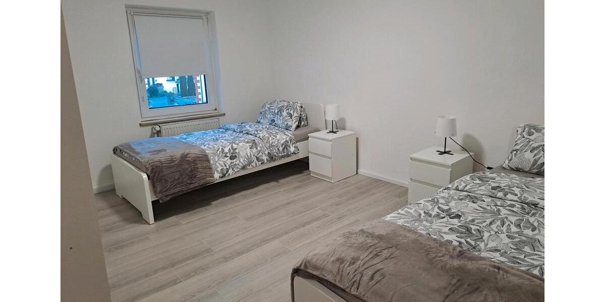 Wohnen auf Zeit Neuenmarkt - 6 Zimmer, 168 m&sup2;, 15&euro; | Angebot:24346951