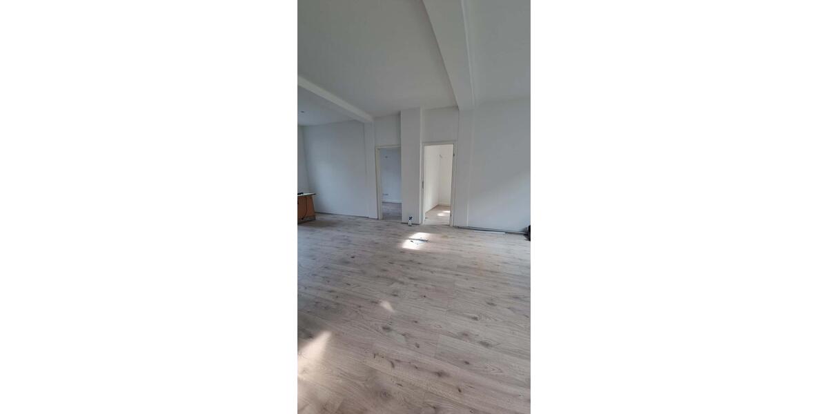 Wohnen auf Zeit Neuss Furth-Mitte - 5 Zimmer, 120 m&sup2;, 450&euro; | Angebot:26043521