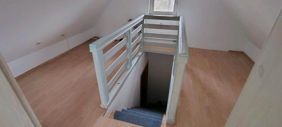 Dachgeschoßwohnung Altensteig - 1 Zimmer, 35 m&sup2;, 330&euro; | Angebot:24714883