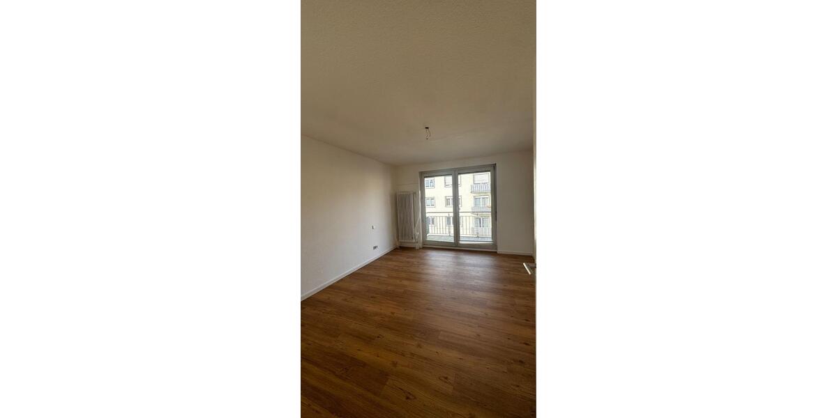 Großzügige 3-Zi Wohnung (Maisonette) in der Karlsruher Weststadt 3 zimmer