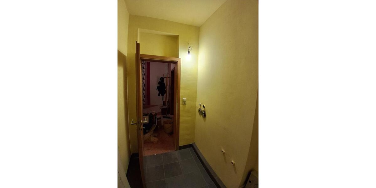 Etagenwohnung Sulzbach am Main - 6 Zimmer, 106 m&sup2;, 28&euro; | Angebot:25336001