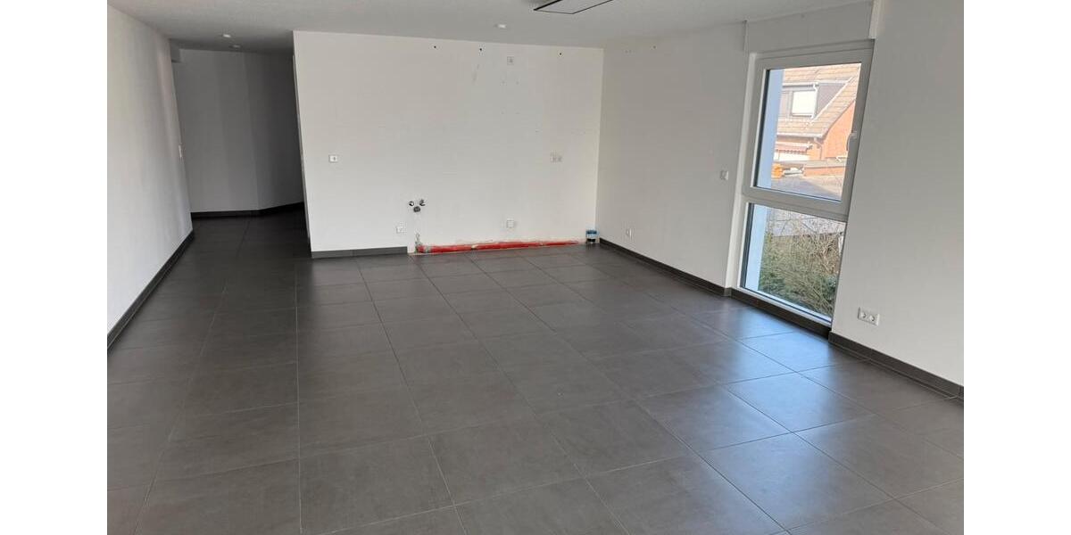 Etagenwohnung Hünxe - 4 Zimmer, 105 m&sup2;, 1.295&euro; | Angebot:26522788