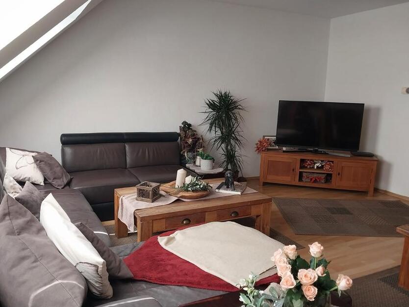 Drei Zimmer Wohnung in Hirstein zimmer