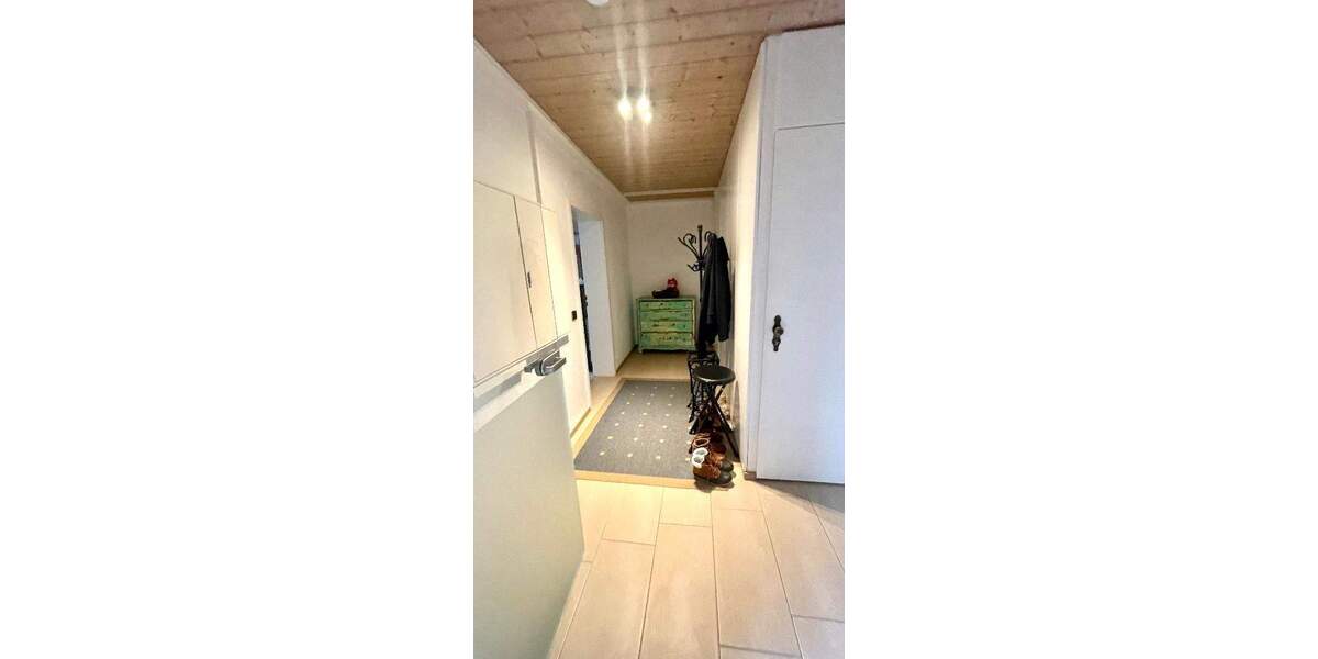 Mehrfamilienhaus, Wohnhaus Steinenbronn - 6 Zimmer, 190 m&sup2;, 2.650&euro; | Angebot:24873613