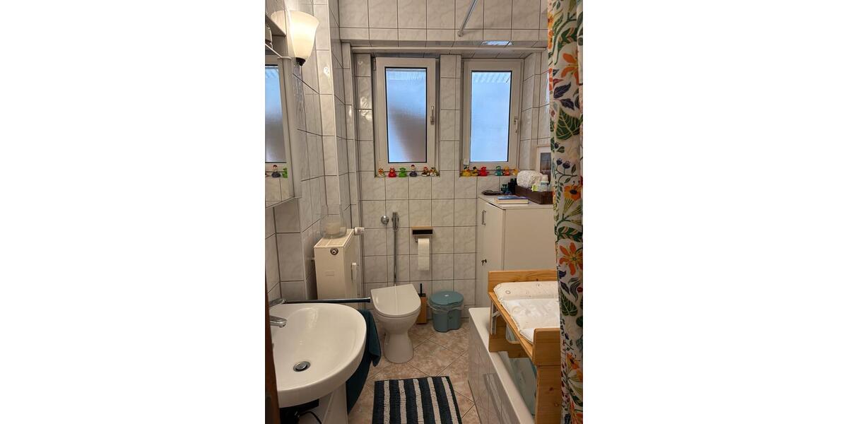 Etagenwohnung Aschaffenburg Österreicher Kolonie - 4 Zimmer, 85 m&sup2;, 1.150&euro; | Angebot:24877759