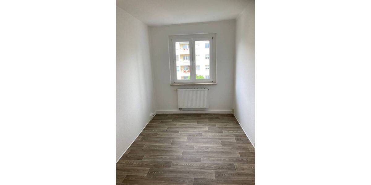 Etagenwohnung Gera Lusan - 3 Zimmer, 70 m&sup2;, 410&euro; | Angebot:26319114
