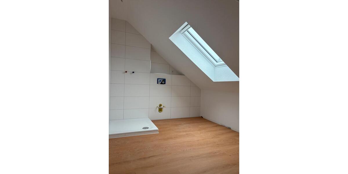 Maisonettenwohnung Bad Schwalbach - 4.5 Zimmer, 150 m&sup2;, 1.800&euro; | Angebot:24732626