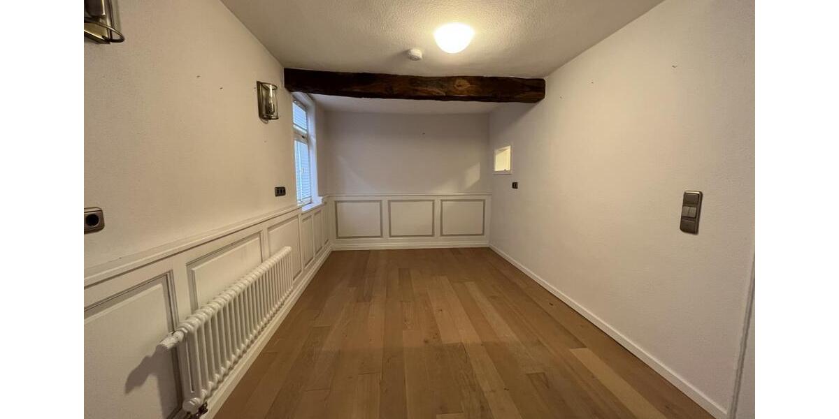Einfamilienhaus Gießen - 6 Zimmer, 150 m&sup2;, 1.500&euro; | Angebot:18615709