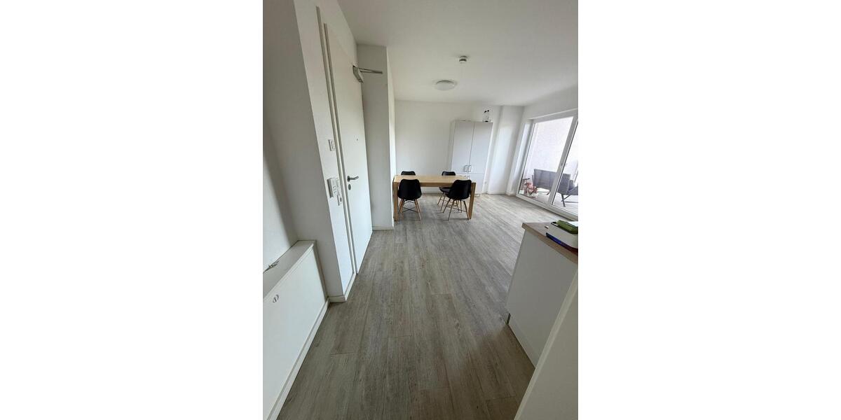 Zwei schöne helle Zimmer in WG zu vermieten zimmer