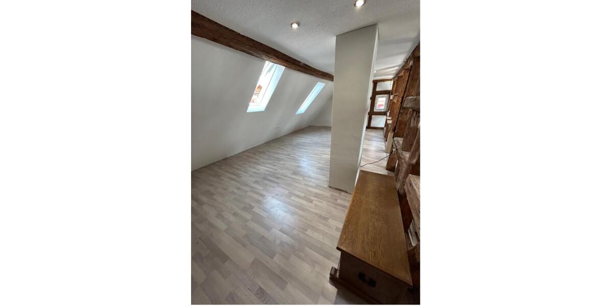 Dachgeschoßwohnung Tiefenbronn - 1.5 Zimmer, 65 m&sup2;, 650&euro; | Angebot:26646737