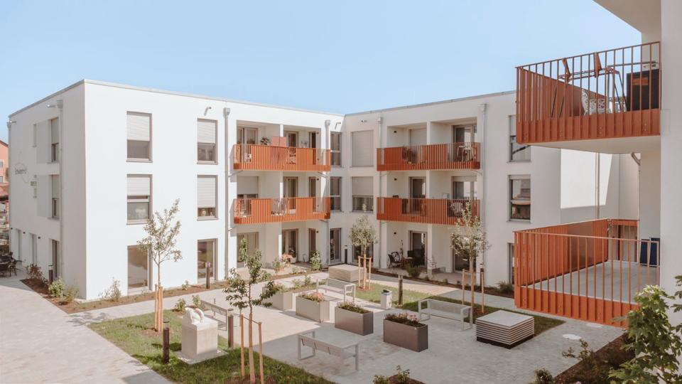 Etagenwohnung Schwandorf - 2 Zimmer, 62 m&sup2;, 840&euro; | Angebot:26350210