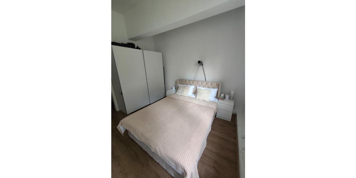 Erdgeschoßwohnung Stuttgart Stuttgart-West - 2 Zimmer, 43 m&sup2;, 810&euro; | Angebot:26267532