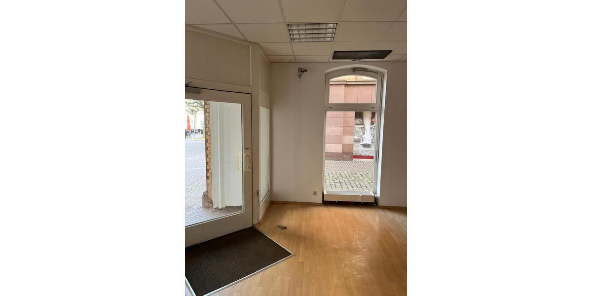 Etagenwohnung Holzminden - 3 Zimmer, 76 m&sup2;, 680&euro; | Angebot:25378937