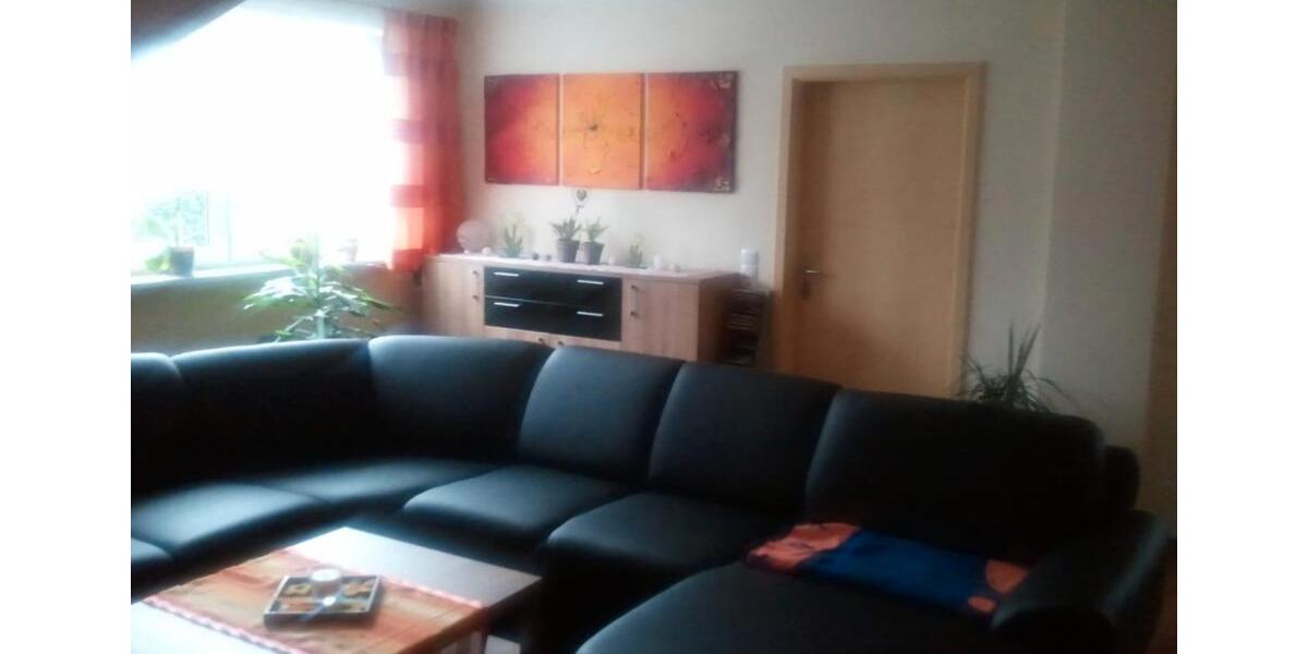 Dachgeschoßwohnung Schwarzenfeld - 3.5 Zimmer, 100 m&sup2;, 950&euro; | Angebot:26485687