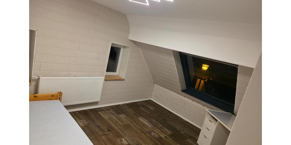 WG Zimmer zum vermieten 6 zimmer