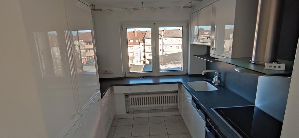Einfamilienhaus Weiden in der Oberpfalz - 2 Zimmer, 92 m&sup2;, 980&euro; | Angebot:26039865