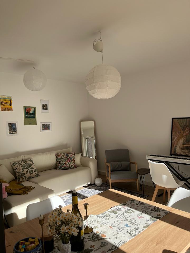 Teilmöblierte Wohnung mit EBK in der Nähe von Wörder Wiese zimmer