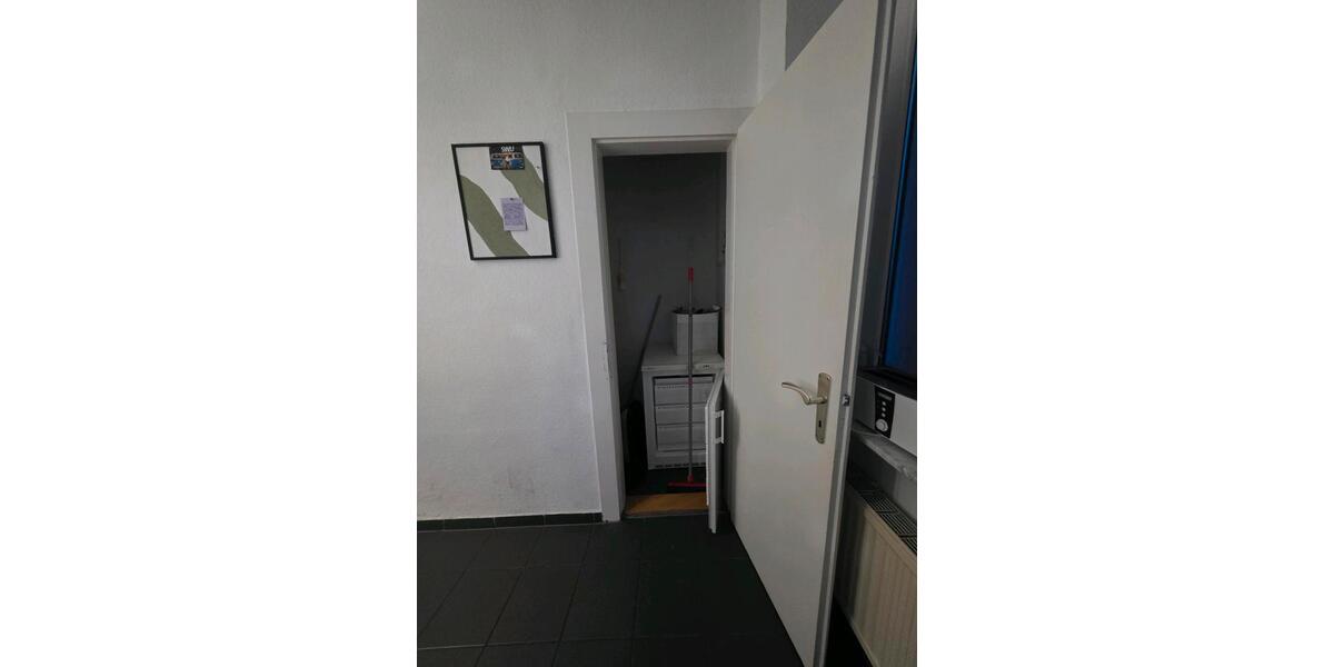 Etagenwohnung Ulm Söflingen - 5 Zimmer, 150 m&sup2;, 450&euro; | Angebot:25294011