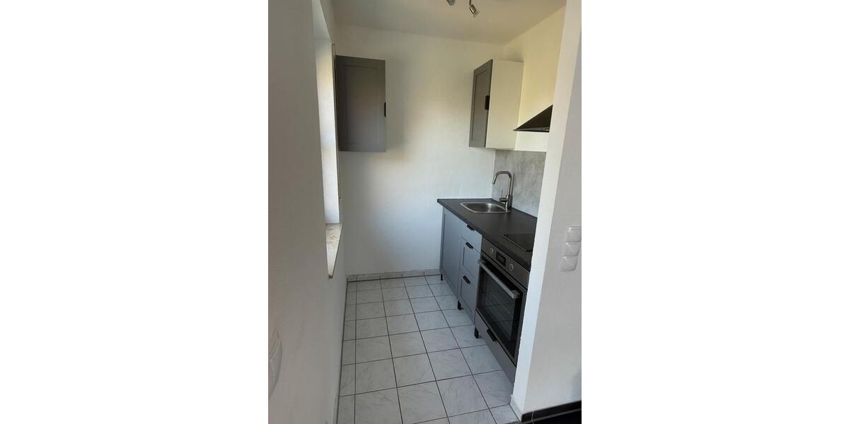 Hochparterre Tübingen Schönblick / Winkelwiese - 1 Zimmer, 28 m&sup2;, 600&euro; | Angebot:26406604
