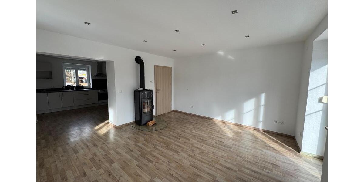 Etagenwohnung Sulzbach-Rosenberg Rosenberg - 2 Zimmer, 67 m&sup2;, 635&euro; | Angebot:25396627