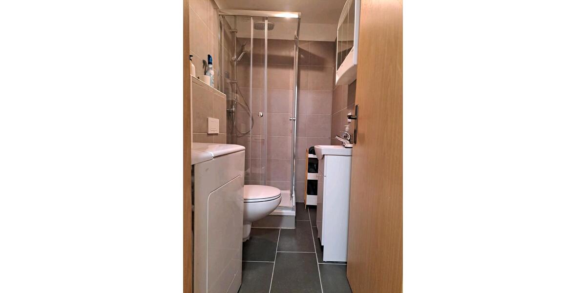 Wohnen auf Zeit Neuenmarkt - 6 Zimmer, 168 m&sup2;, 15&euro; | Angebot:24346945