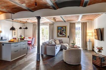 Möbliert: Exklusives Wohnen am Tor zum Tegernseer Tal 3 zimmer