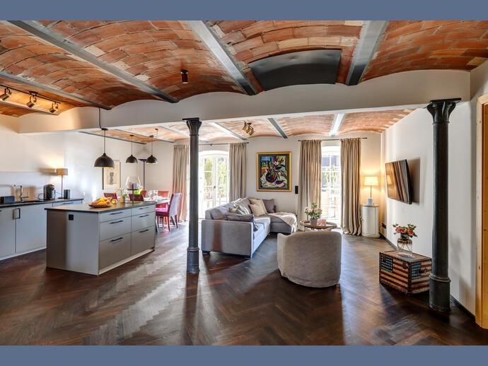 Möbliert: Exklusives Wohnen am Tor zum Tegernseer Tal 3 zimmer