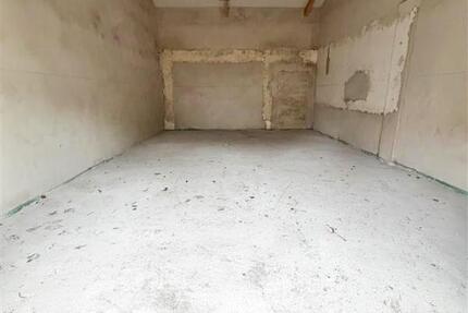 Ebenerdige GarageLagerfläche 47,80 qm mit Freifläche und Stromanschluss zu vermieten zimmer
