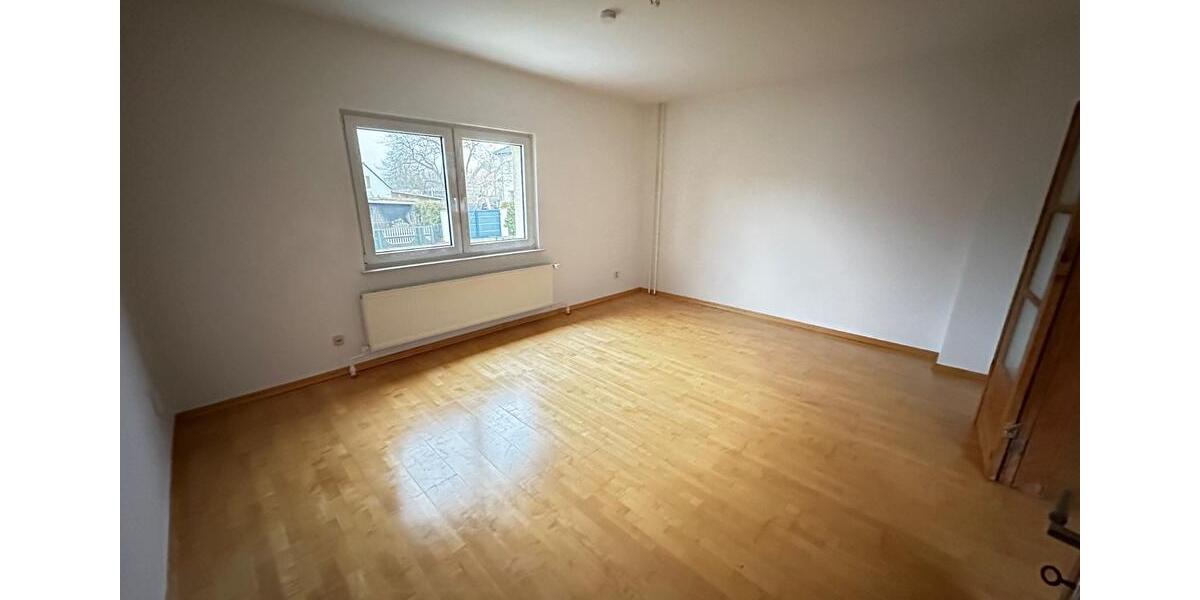 Doppelhaushälfte Falkensee - 5 Zimmer, 110 m&sup2;, 1.600&euro; | Angebot:26461873