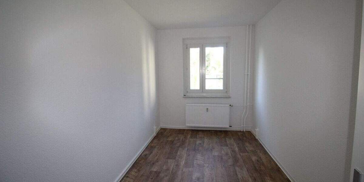 Etagenwohnung Ebersbach-Neugersdorf Ebersbach - 3 Zimmer, 70 m&sup2;, 370&euro; | Angebot:24358977