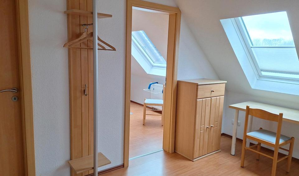 Wohnen auf Zeit Schülldorf - 3 Zimmer, 64 m&sup2;, 25&euro; | Angebot:25934547