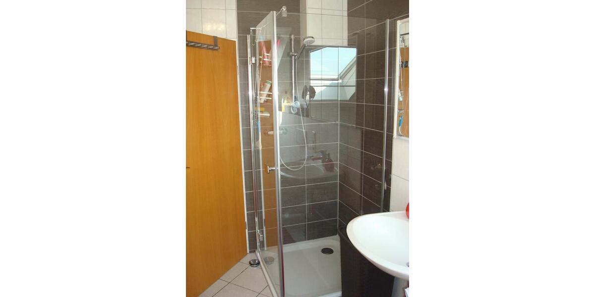 Dachgeschoßwohnung Asbach - 3 Zimmer, 90 m&sup2;, 720&euro; | Angebot:26042108