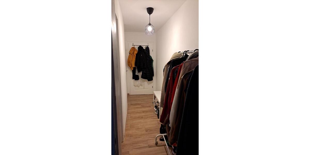 Dachgeschoßwohnung Bielefeld Stieghorst - 4 Zimmer, 80 m&sup2;, 440&euro; | Angebot:26651787