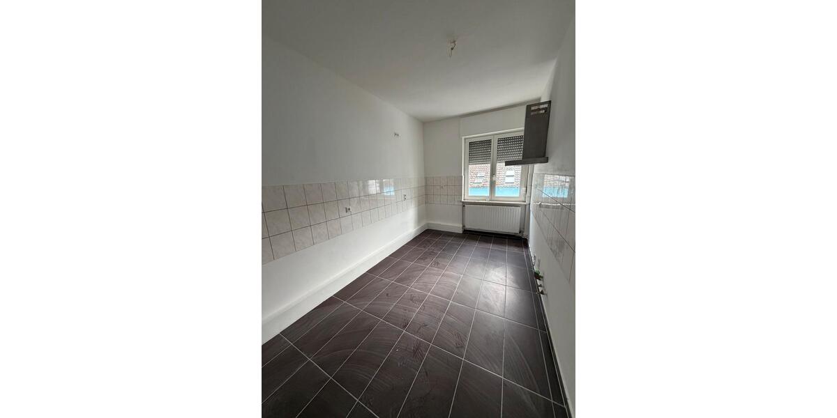 Erdgeschoßwohnung Frankfurt am Main Sossenheim - 3 Zimmer, 80 m&sup2;, 1.250&euro; | Angebot:26547099