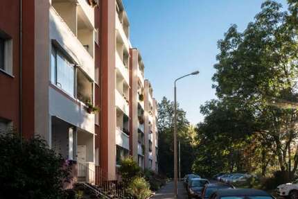 Wohnung zum Mieten in Halle (Saale) 350 € 57.31 m² 3 zimmer