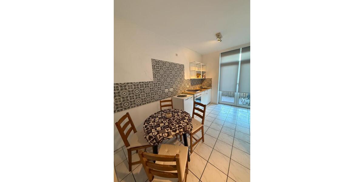 WG - Zimmer in Düsseldorf Süd Uni Nähe All in!!! 3 zimmer