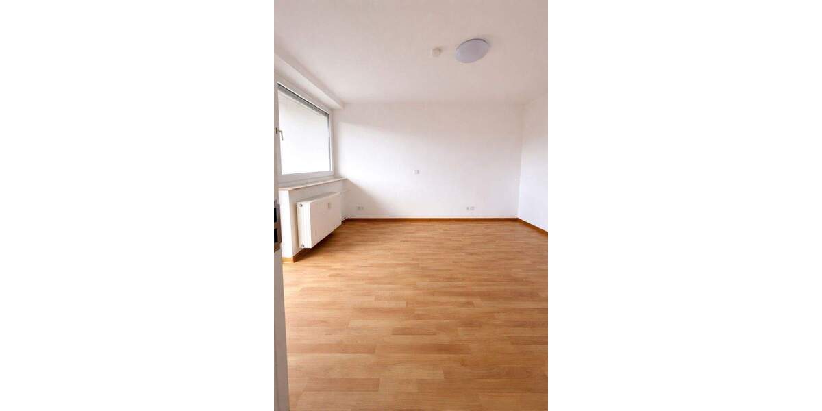 Etagenwohnung Kusel - 3 Zimmer, 67 m&sup2;, 640&euro; | Angebot:25806707