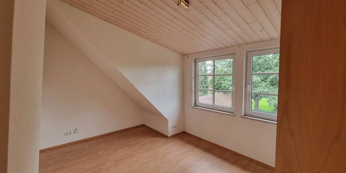 DG Wohnung mit 2 Balkone im Hofbauernhaus (8 & 9) 3 zimmer