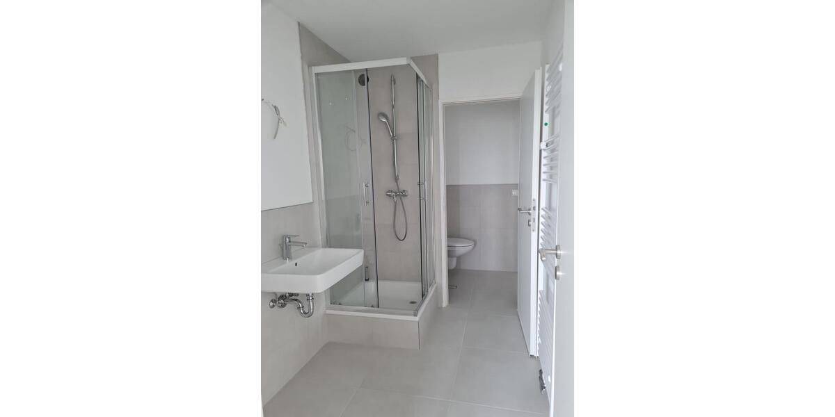 Etagenwohnung Ludwigshafen am Rhein Ludwigshafen-Oggersheim - 3 Zimmer, 82 m&sup2;, 850&euro; | Angebot:25099989